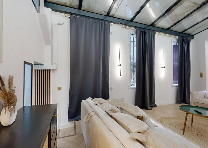 Bluestay 174 - Superb In *
