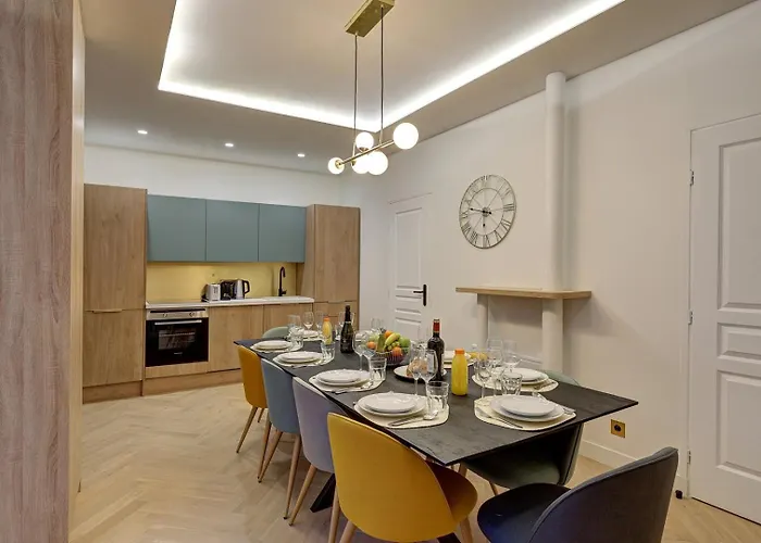 Bluestay 174 - Superb In * Paris